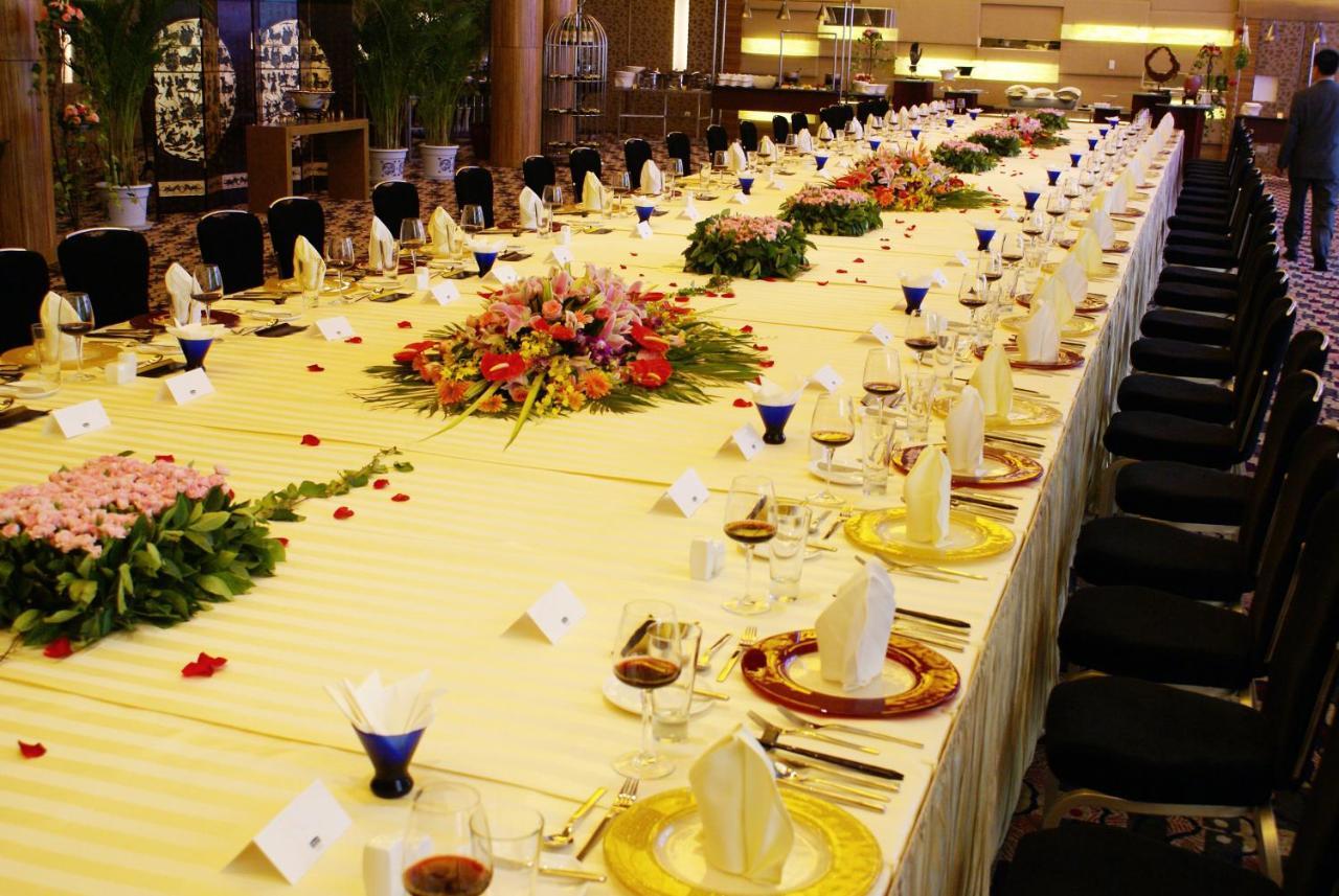 Holiday Inn Binhai Tianjin, an IHG hotel Ngoại thất bức ảnh