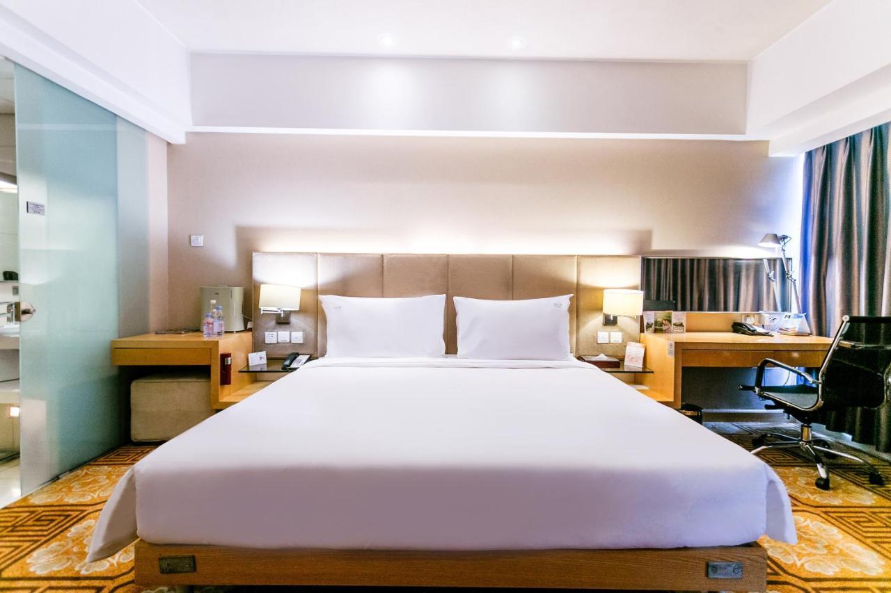 Holiday Inn Binhai Tianjin, an IHG hotel Ngoại thất bức ảnh